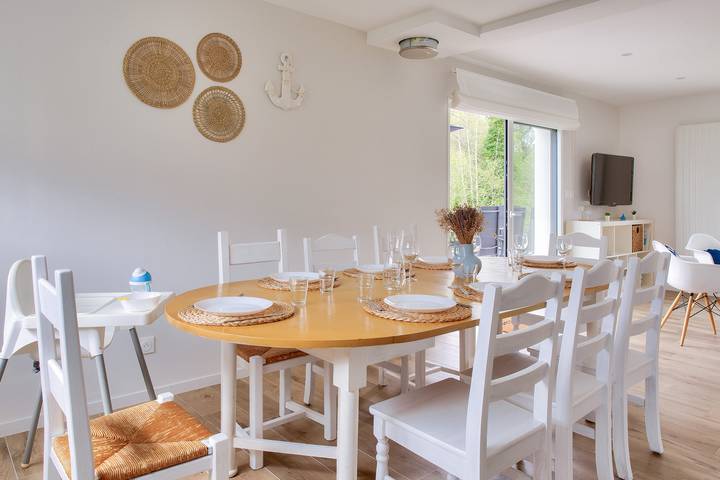 Location de vacances pour 8 personnes, avec terrasse et jardin à La Forêt-Fouesnant - 3