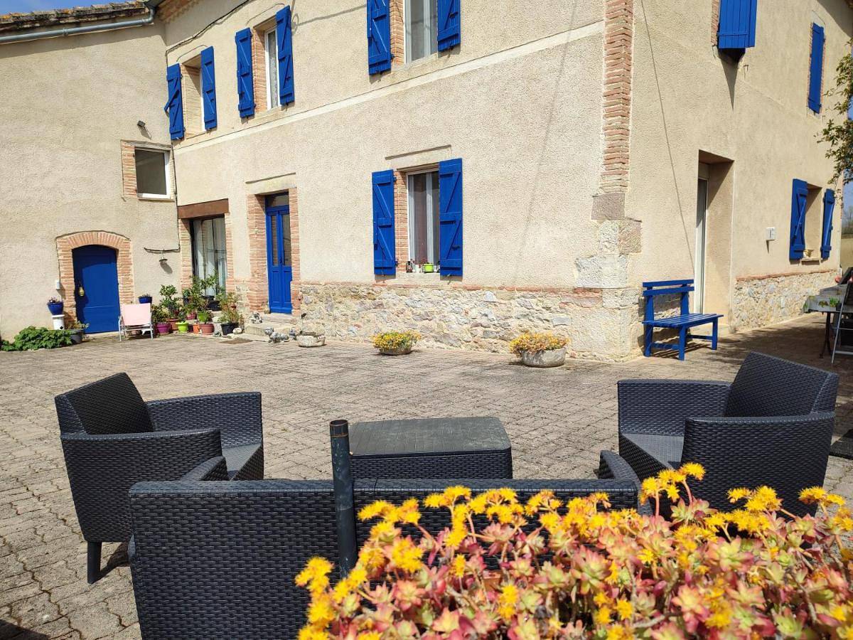 Relais de la poste suite in Monclar-de-Quercy, Tarn-et-Garonne