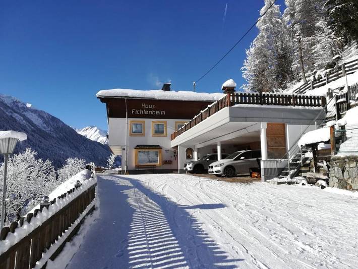 Ferienwohnung für 2 Personen, mit Balkon und Ausblick in Prägraten am Großvenediger - 2