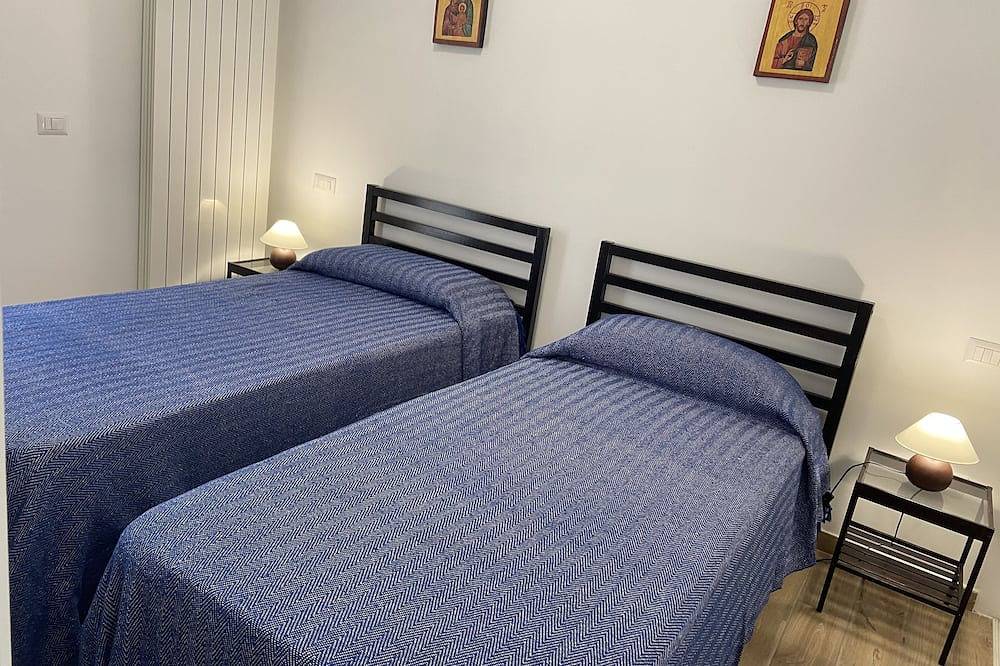 Meravigliosa Villa In Riva Al Mare Di Roma in Torvaianica, Provincia di Roma