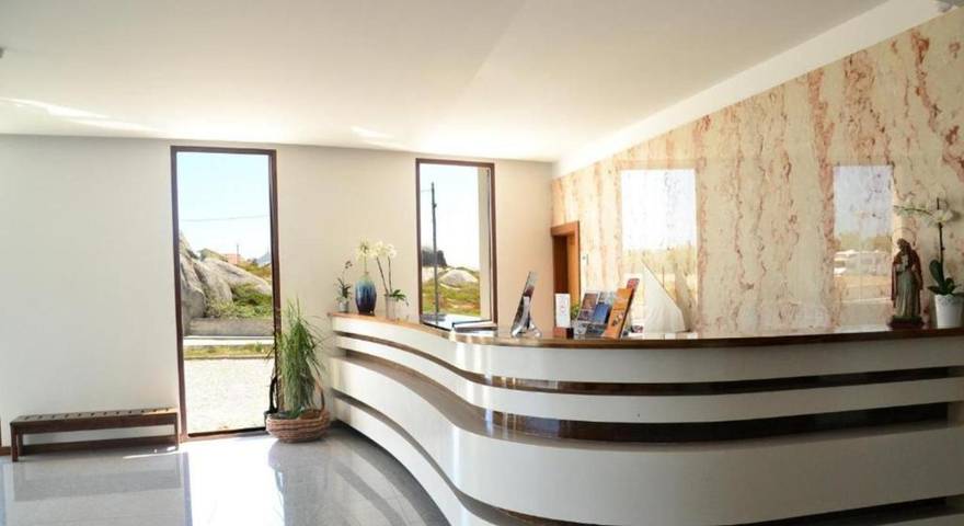 Hôtel pour 2 personnes, avec piscine et balcon dans A Ver-o-Mar - 4