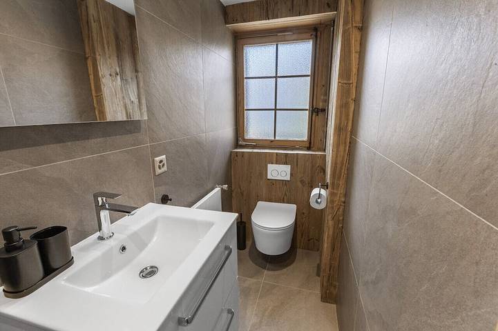 Ganze Wohnung, Cosy studio with breathtaking view in Saint Luc, Anniviers