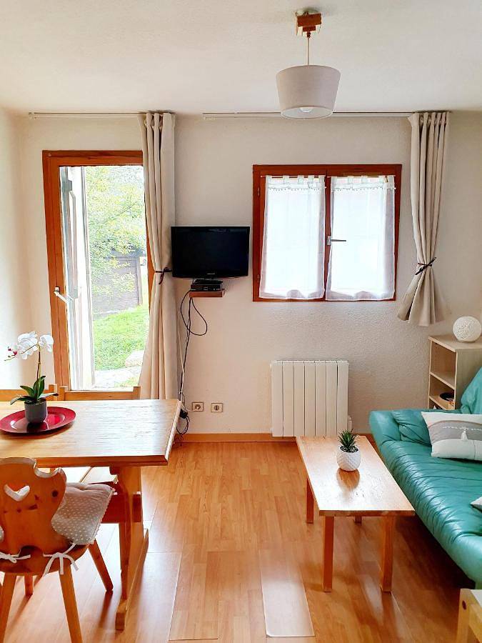 Gîte pour 2 personnes, avec terrasse à Bois-d'Amont - 4