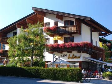 Maison d’hôte pour 4 personnes, avec vue sur le lac ainsi que jardin et vue à Achensee