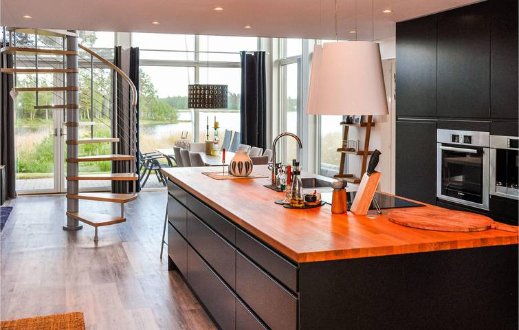 Ferienhaus für 10 Personen, mit Terrasse und Sauna sowie Seeblick in Värmland - 4