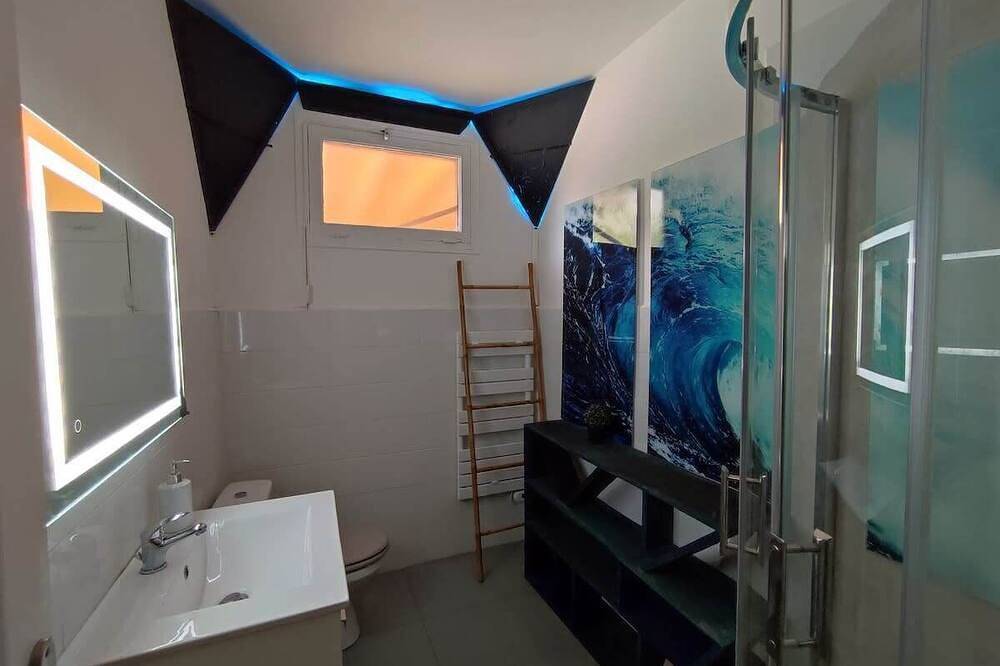 Apartamento entero, Rêve de Bulles, 62m2 of charm, 2 large bedrooms in Châlons-en-Champagne, Marne