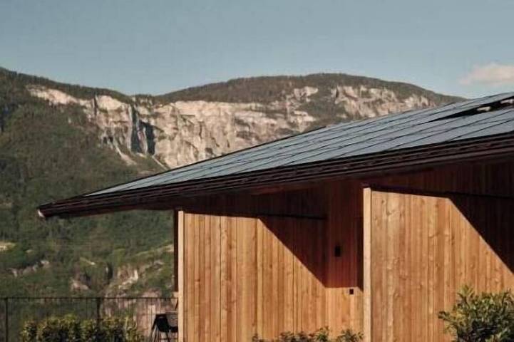 1-Bedroom Chalet with Panoramic Views – Adults Only in Terlano, Alpi Sarentine