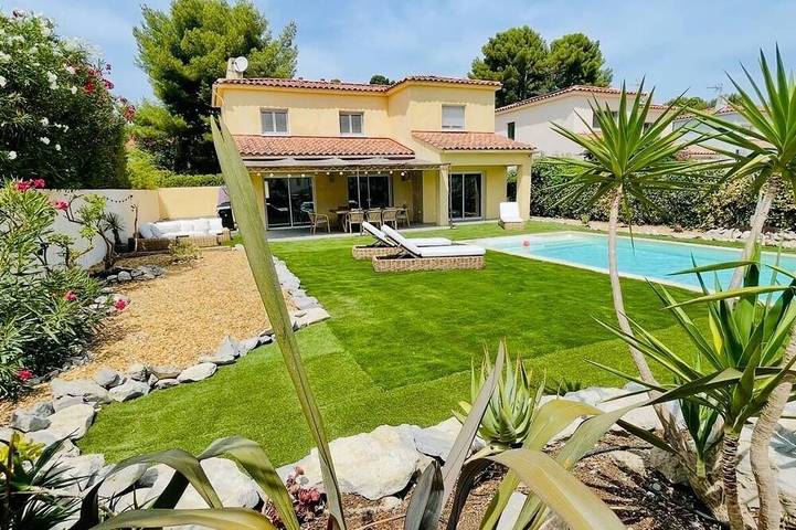 Villa per 6 persone, con giardino e terrazza in La Ciotat
