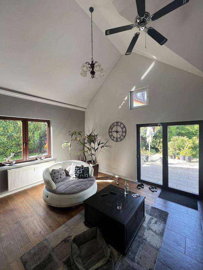 Cały apartament, Three-Bedroom Apartment in Bochum, Zagłębie Ruhry