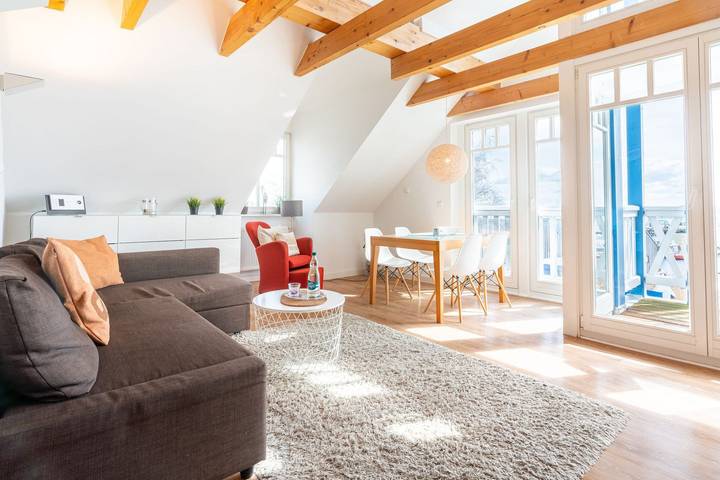 Ganze Wohnung, Hafftraum – stilvolles Wohnen mit traumhaftem Blick auf Haff & Ostsee in Ostseebad Rerik, Rerik