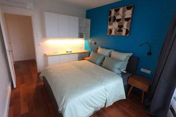 Appartement De Vacances pour 4 Personnes dans Puteaux, Hauts-de-Seine, Photo 2