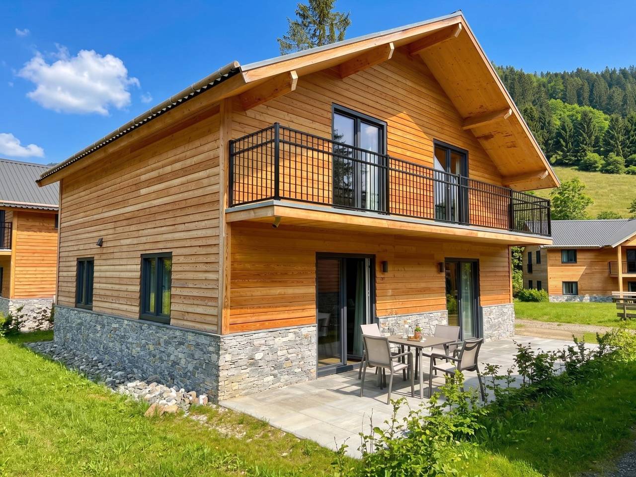 Chalet chaleureux avec sauna face à un lac alpin in Afritz am See, District de Villach-Land