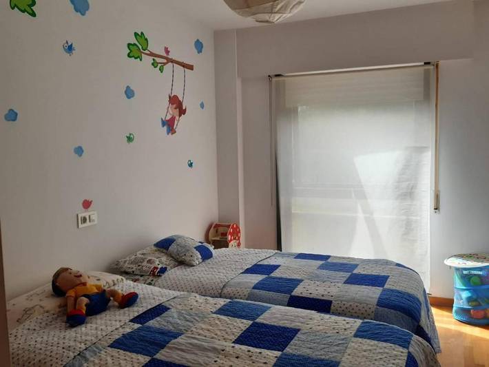 Gîte pour 4 personnes, avec terrasse ainsi que piscine et jardin à Ares - 4