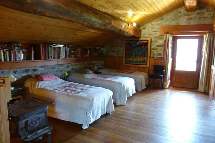 Schönes kleines Häuschen in den Almen in Comune di Lillianes, Walliser Alpen