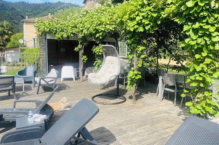 Gîte pour 4 personnes, avec terrasse ainsi que jardin et piscine, animaux acceptés à Saumane - 3