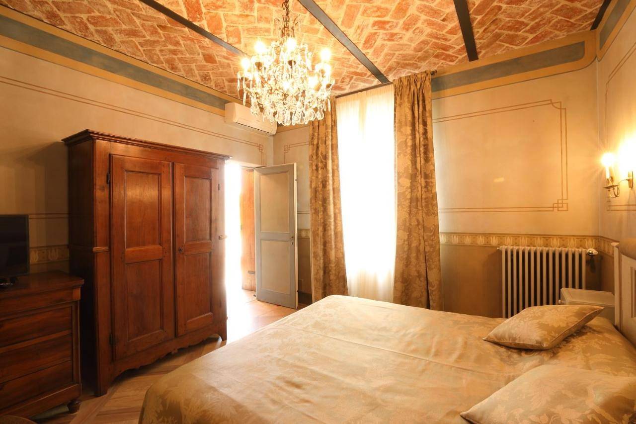 Ganze Wohnung, Villa Giobatta in Barolo, Langhe