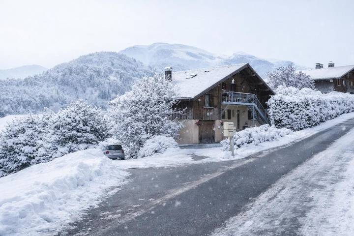 Gîte pour 4 personnes, avec vue, animaux acceptés à Les Clefs - 3