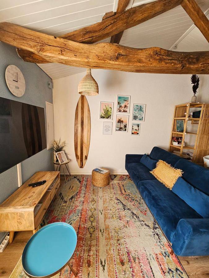 Gîte pour 3 personnes, avec vue ainsi que jardin et piscine à La Roche-sur-Yon - 2