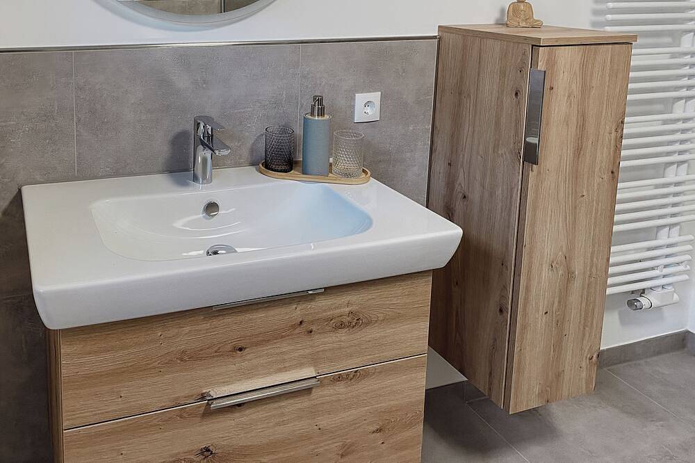 Ganze Wohnung, Ferienwohnung Moosgarten in perfekter Lage nahe Köln, Bonn, Phantasialand in Bornheim, Rhein-Sieg-Kreis