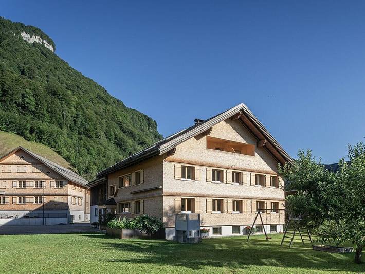 Location de vacances pour 4 personnes, avec Balcon et Jardin à Mellau