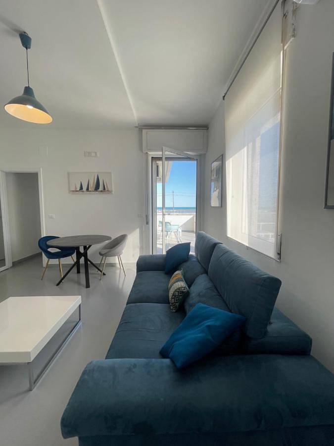 Gîte pour 3 personnes, avec vue et terrasse, animaux acceptés à Manfredonia - 2