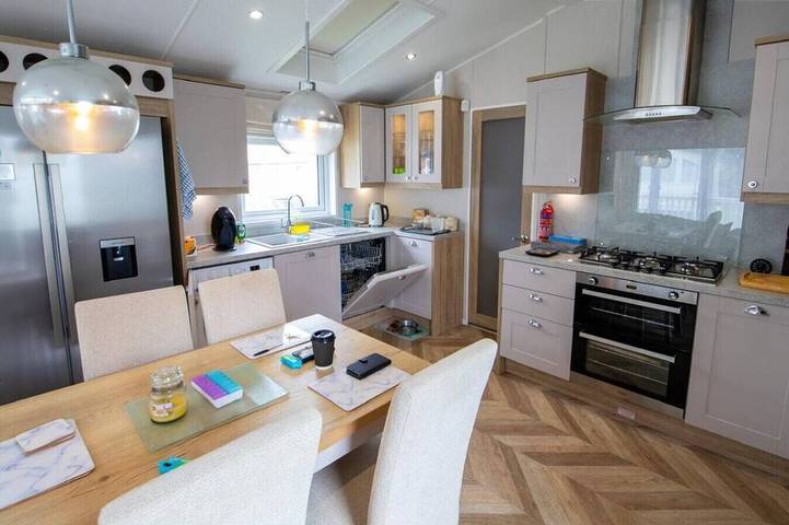 Glamping for 6 people, with balcony, with pets in Camber Sands