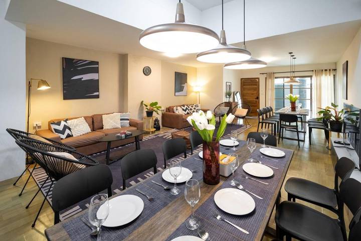 Casa de vacaciones para 22 personas, con balcón - 1