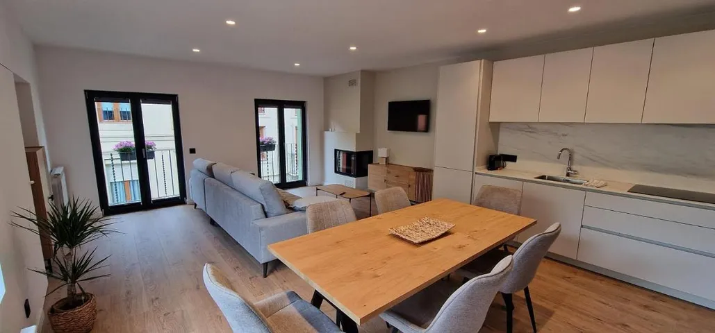 Holiday apartment for 4 people, with balcony - 1
