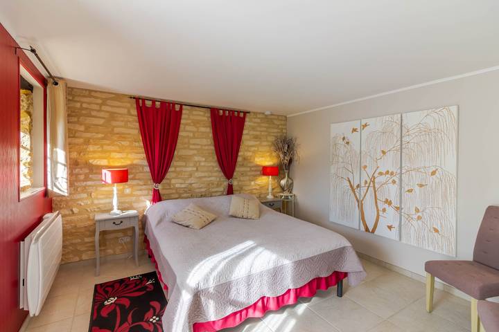 Guest Room 'Le Moulin De Mayence Aux Oiseaux' in Plazac, Périgord Noir