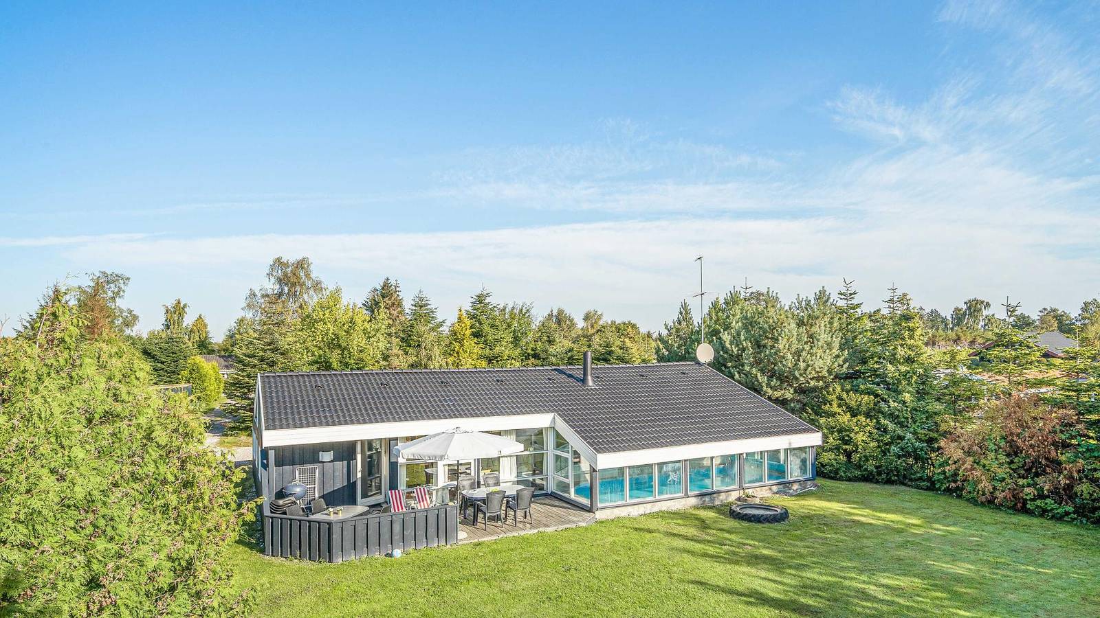689 - Ferienhaus mit Pool und Spa nahe Marielyst-Zentrum in Væggerløse, Schwedische Ostsee