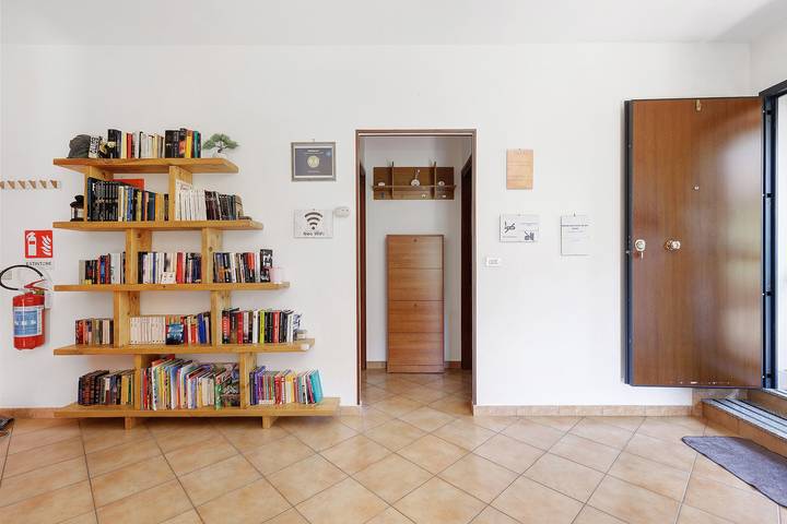 Apartamento entero, Apartamento 'L'oasi Di Alice' con vistas a la montaña, Wi-Fi y aire acondicionado in Sermoneta, Provincia de Latina