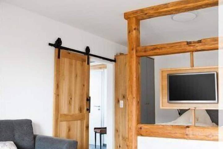 Ferienwohnung für 3 Personen, mit Balkon und Garten - 1