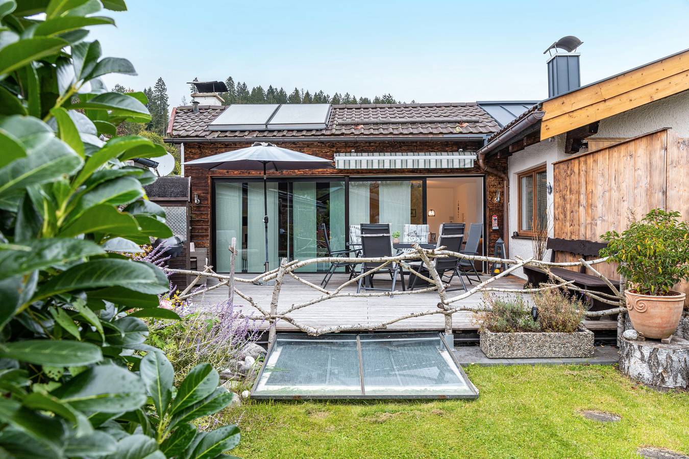 Ganze Wohnung, Apartment 'Am Wehr' mit Bergblick, privater Terrasse und Wlan in Garmisch-Partenkirchen, Bayerische Alpen