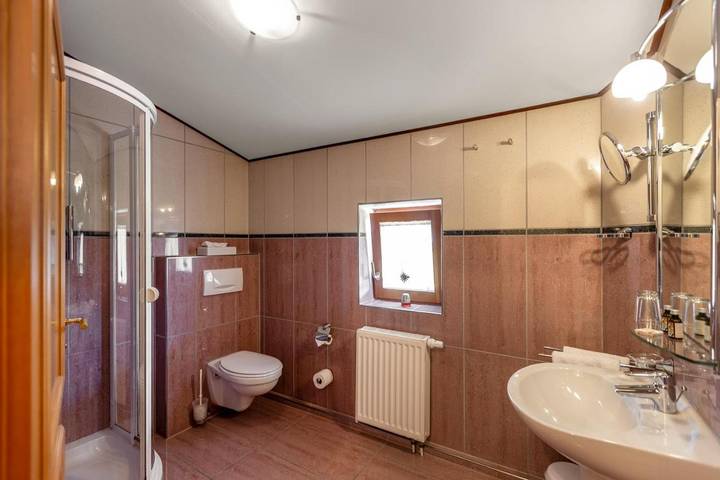 Ferienhaus für 2 Personen, mit Garten und Ausblick sowie Terrasse in Landau - 4