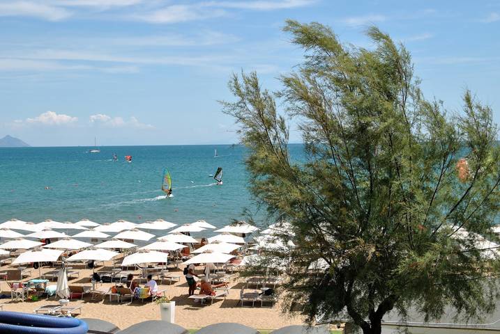 Location de vacances pour 6 personnes, avec Vue sur l’océan et Balcon/Terrasse à Formia