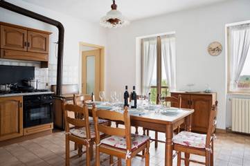 Casa Vacanza per 7 Persone in Dogliani, Provincia di Cuneo, Foto 2