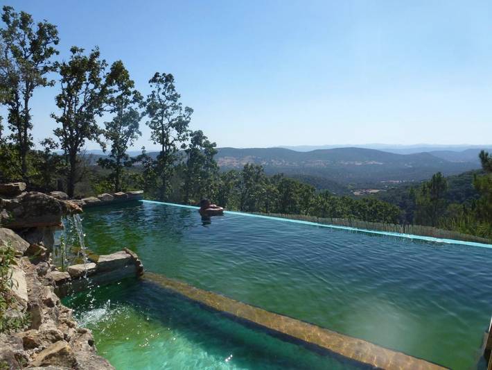 Casa rural para 4 personas, con Balcón y Terraza además de Jardín y Piscina en Provincia de Badajoz