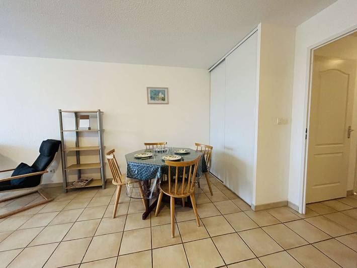 Gîte pour 6 personnes, avec piscine et terrasse dans Office De Tourisme De Narbonne Plage - 4