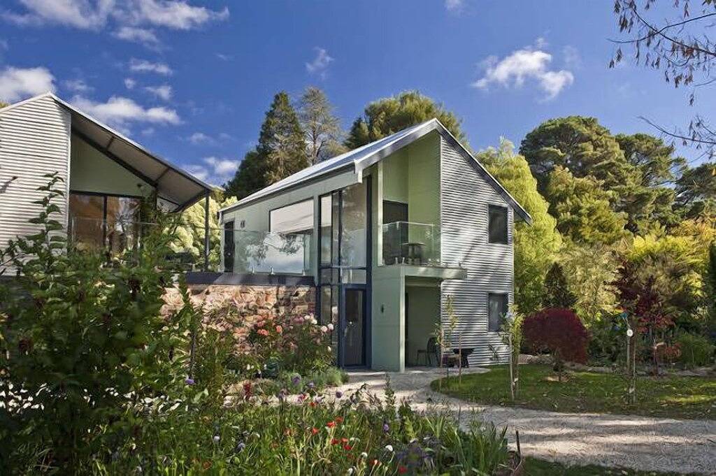 Trentham Lake Villas - Tree Tops in Trentham, Hepburn Shire