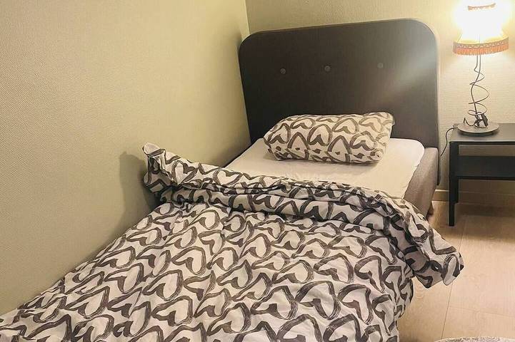 Ganze Wohnung, Helle und möblierte Wohnung in Stavanger