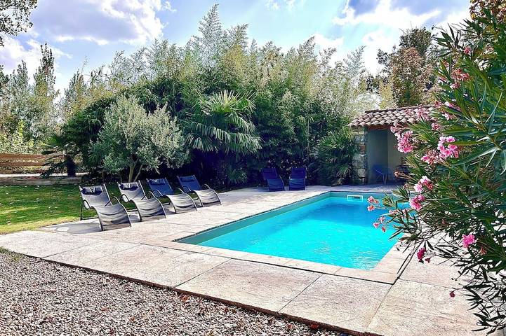 Location de vacances pour 6 personnes, avec Terrasse et Jardin à Beaulieu (Largentière)