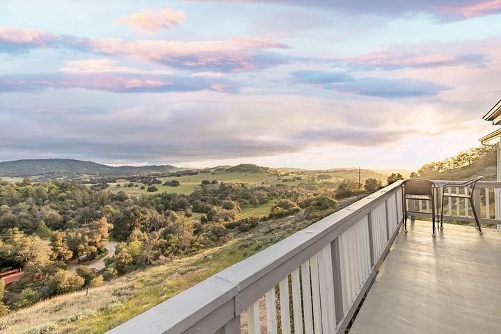 Vacation rental for 7 people, with balcony, with pets in Julian (CA)