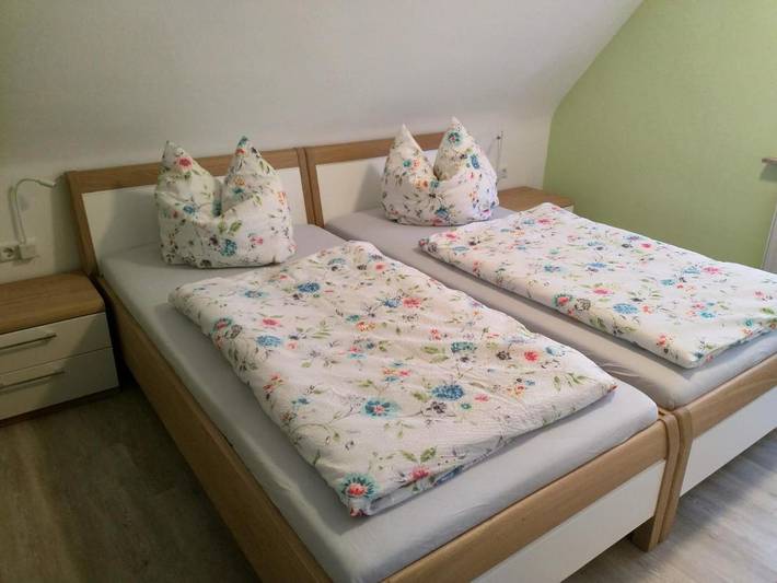 Ferienwohnung für 3 Personen, mit Balkon und Terrasse sowie Ausblick in Buchen - 3