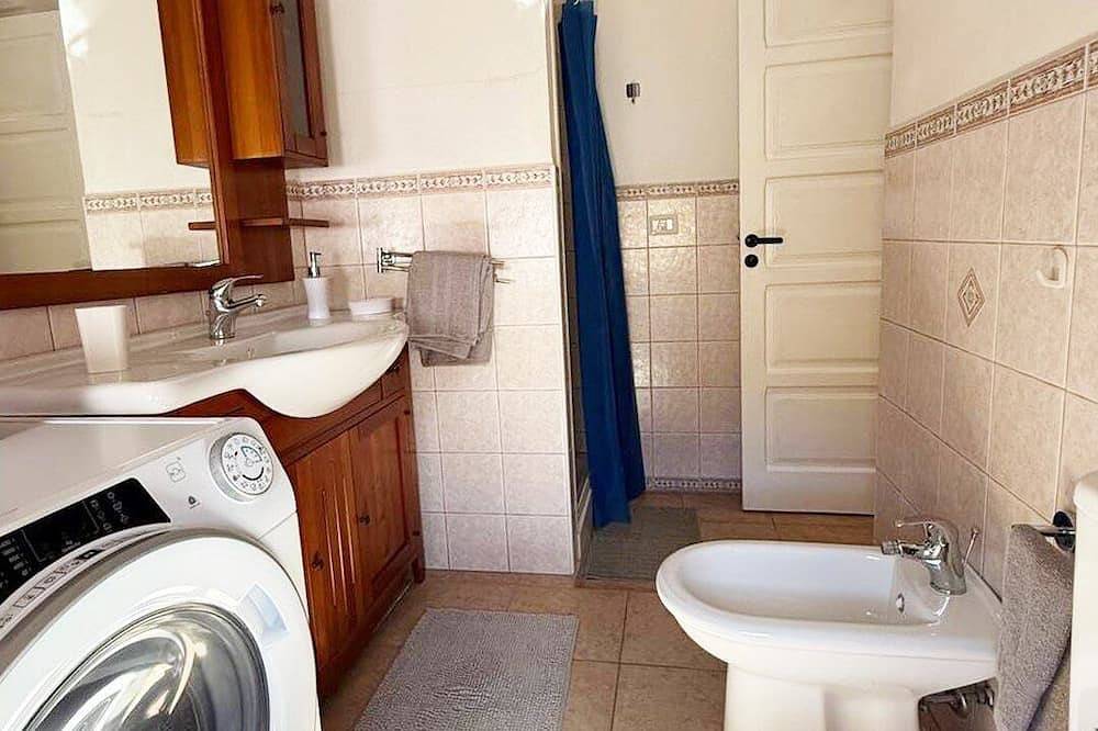 Entire apartment, ⭐️ Luminis Holiday Home - Comfort and the sea at your fingertips ⭐️ in Porto Torres, Sassari Province