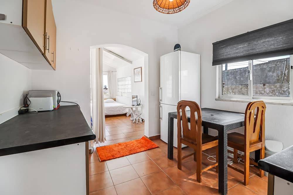 Saude Surf House!! in Halbinsel von Setúbal