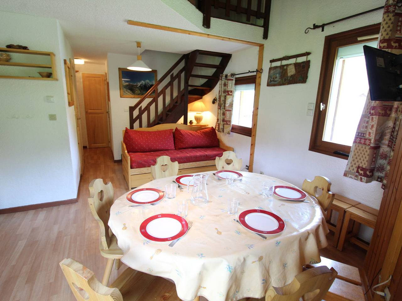Apartamento entero, Apartamento en Val Cenis Lanslevillard para 6 personas, 3º piso, balcón, cerca de pistas y servicios. in Lanslevillard, Región de Saint-Jean-de-Maurienne