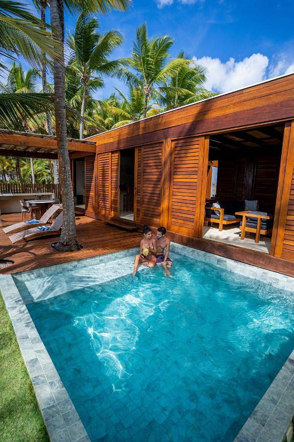 Hotel voor 4 personen, with zwembad and tuin as well as terras - 1