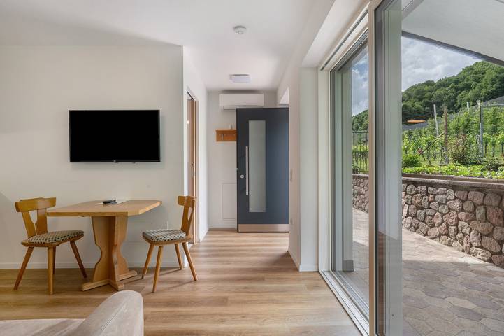 Ferienwohnung für 2 Personen, mit Garten in Eppan an der Weinstraße