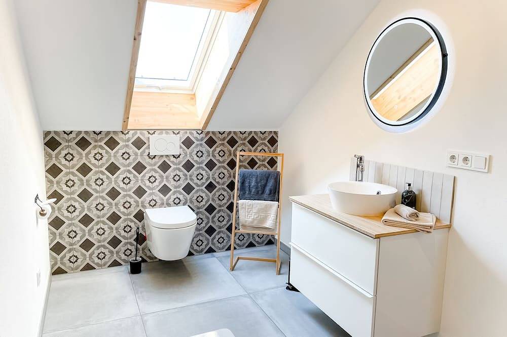Ganze Wohnung, Tante Ida'S Suite mit einzigartiger See- und Bergsicht in Bodolz, Bayerisch Schwaben