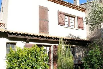 Gîte pour 6 personnes, avec jardin dans Port Pin Rolland